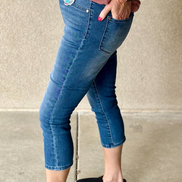 Irene Pull-On Capris from Judy Blue - Picture 2 of 3